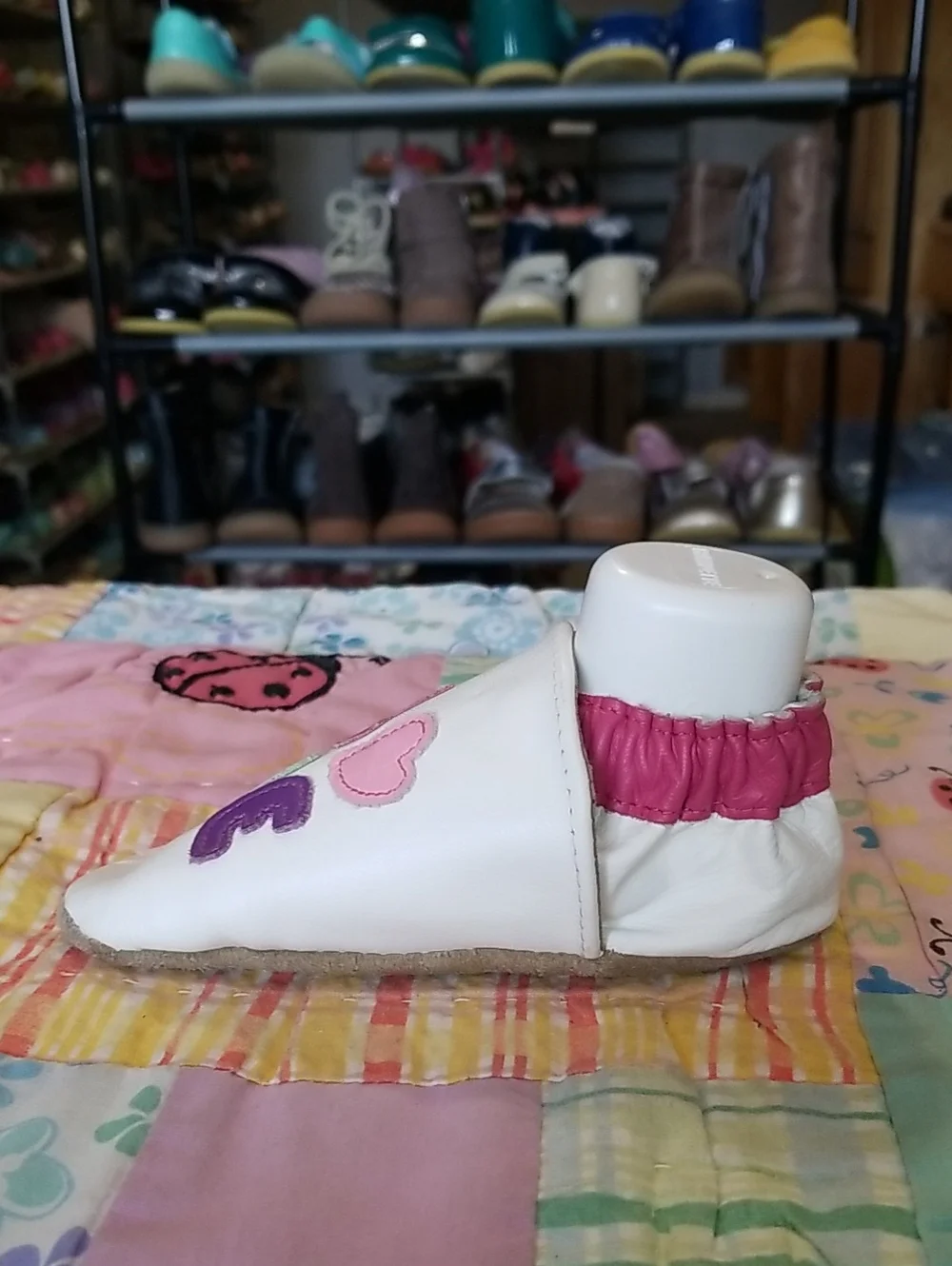 Robeez soft white